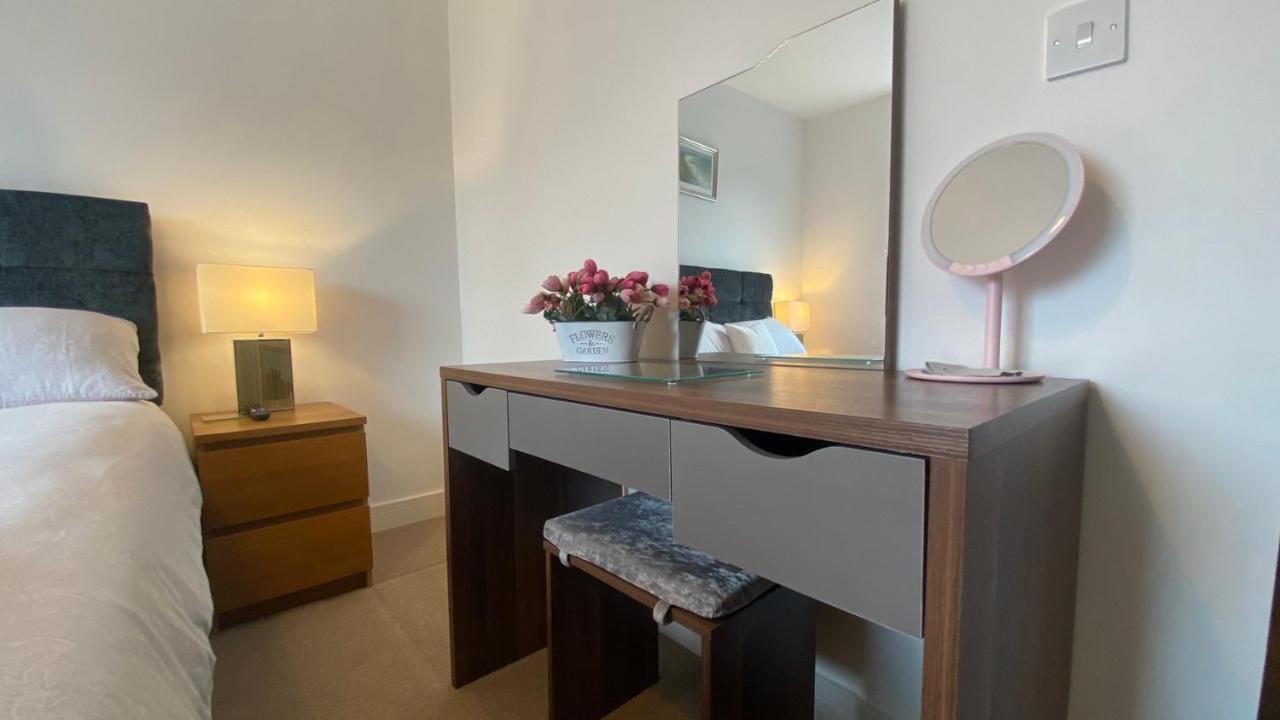 Comfy 2 Bed House Located At Wareham Train Station Vila Exterior foto